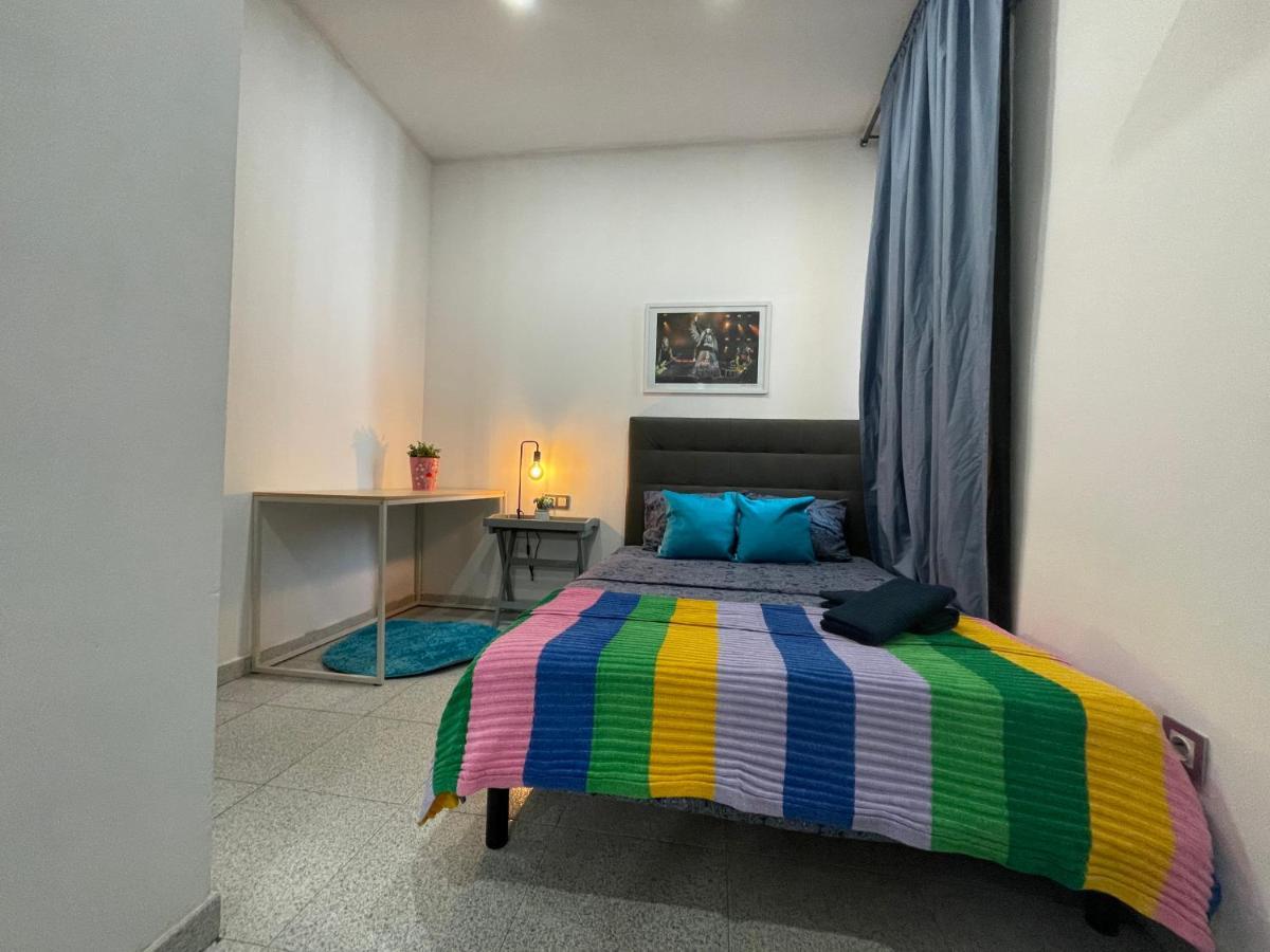 Plaza Universidad Rooms Barcelona Exterior foto